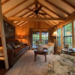 Little Pine Lodge at SaddleCreek