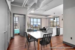 Waterfront Views Apartment - Leonard Building