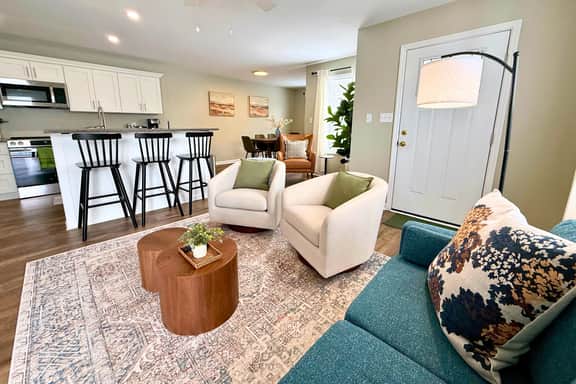 Mimosa Stay Cottage - Thomasville Relax and Play - Image 5