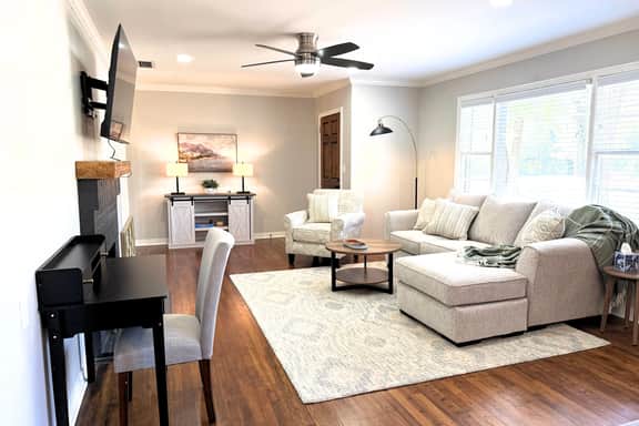 Bainbridge 4BR/2BA Family Retreat Home